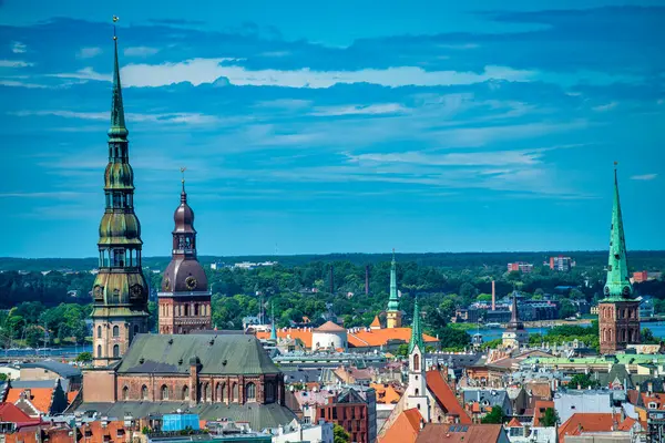 Riga Letonya Temmuz 2017 Riga Nın Bir Yaz Sabahı Gökyüzü — Stok fotoğraf