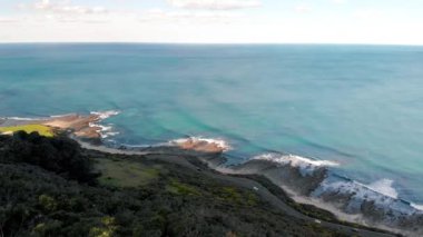 Lorne kıyı şeridinin hava manzarası, Avustralya.
