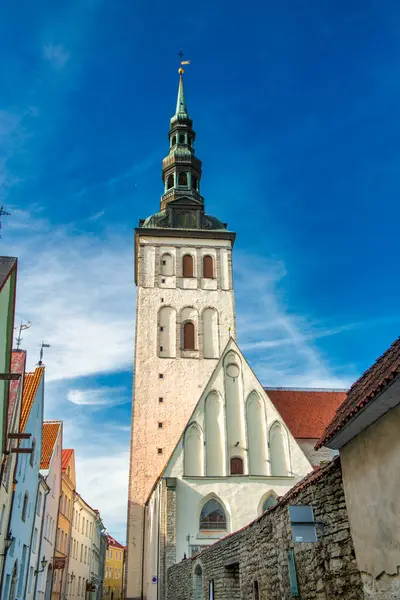 Tallinn Estland Juli 2017 Tallinns Mittelalterliche Straßen Und Gebäude Einem — Stockfoto