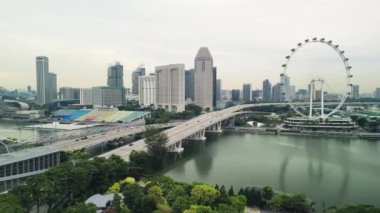 Marina Körfezi, Singapur. Şehir manzarasının havadan görüntüsü.