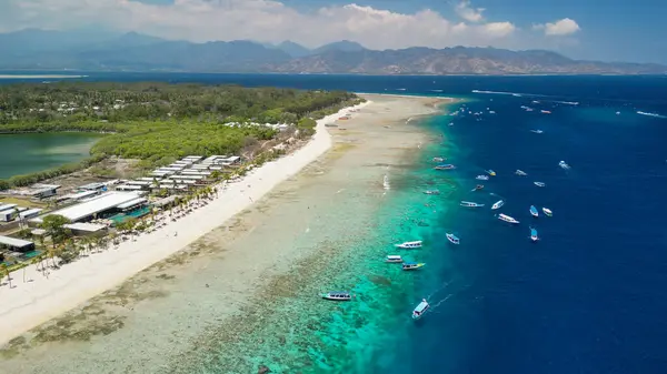 Fantastisk Antenn Utsikt Över Gili Meno Kusten Solig Dag Indonesien — Stockfoto