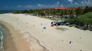 Bali, Endonezya 'daki Nusa Dua Sahili' nin havadan görünüşü