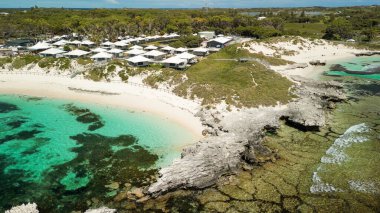 Rottnest Adası, Avustralya 'daki Havza manzarası.