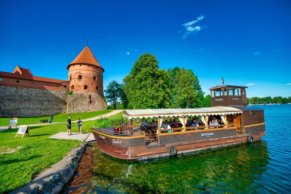 Trakai Lithuania July 2017 Trakai Island Castle Galve Lake Vilnius — Stock Photo, Image