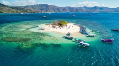 Lombok, Endonezya 'daki Gili Bedis' in hava görüntüsü