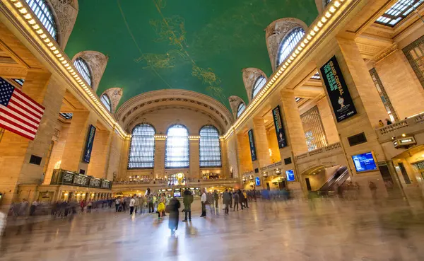New York City Juni 2013 Grand Central Terminal Med Människor — Stockfoto