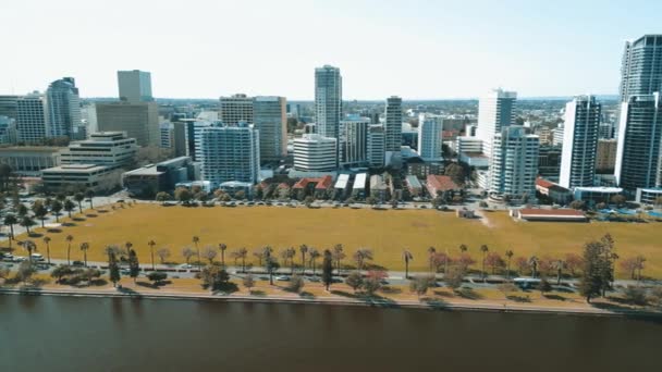 パース オーストラリア 都市とスワン川の空中ビュー — ストック動画