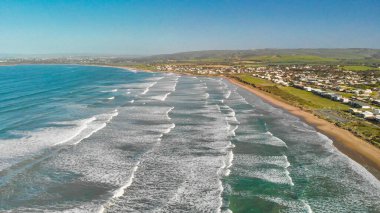 Victor Limanı boyunca uzanan Güney Avustralya kıyı şeridi, hava manzarası