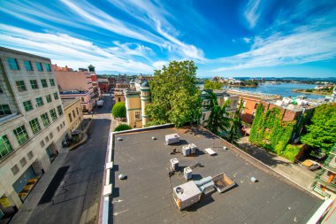 Vancouver Adası, Kanada. Güzel bir sabahta Victoria şehir binalarının hava manzarası.
