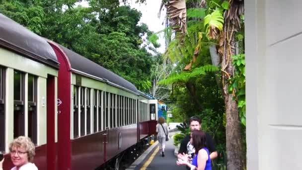 Kuranda Queensland Srpna 2009 Kuranda Cairns Slavný Turistický Vlak Venkovní — Stock video