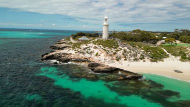 Rottnest Adası, Avustralya 'daki Bathurst Deniz Feneri' nin hava manzarası..