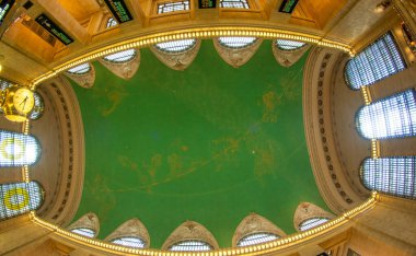 New York - Haziran 2013: Grand Central 'ın İçi.