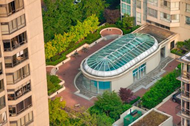 Vancouver 'ın gün batımında gökyüzü manzarası inanılmaz, Kanada