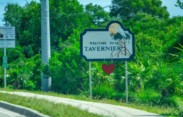 Panneau Routier Tavernier Long Autoroute Outre Mer Floride — Photo