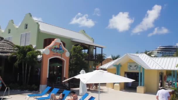 Türken Und Caicos März 2012 Strand Und Touristen Einem Sonnigen — Stockvideo