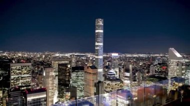 Midtown ve Central Park 'ın gece hava manzarası, Mnahattan, New York.