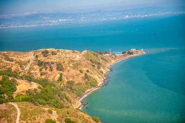San Francisco kıyı şeridinin havadan görüntüsü.