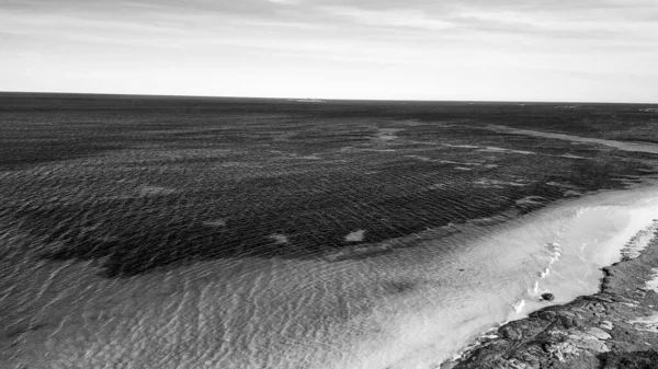 Cape Leeuwin Avustralya 'nın en güneybatı anakarasıdır..