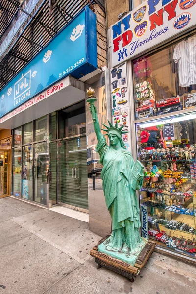 Ciudad Nueva York Noviembre 2018 Souvernir Shop Midtown Manhattan —  Fotos de Stock