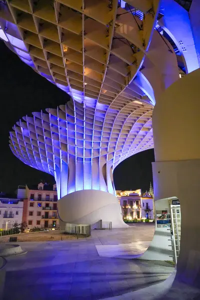 Sevilla Spanien April 2023 Der Metropol Sonnenschirm Sevilla Bei Nacht — Stockfoto