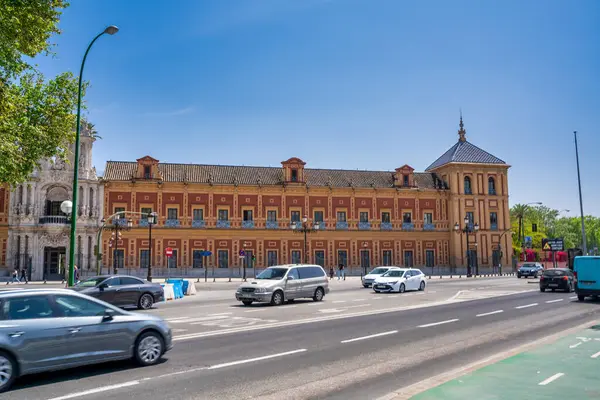 Sevilla Spanje April 2023 Toeristen Langs Straten Van Stad Een — Stockfoto