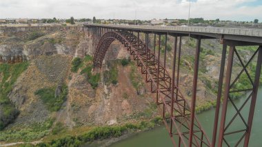 Jerome, Idaho 'daki Perrine Memorial Köprüsü hava görüntüsü.