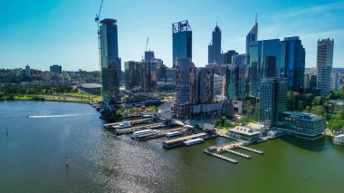 Perth Cityscape ve Swan River 'ın hava manzarası, Avustralya.