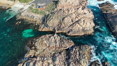 Kanal Kayalıkları 'nın sahil şeridi, Yellingup, Margaret Nehri Bölgesi.