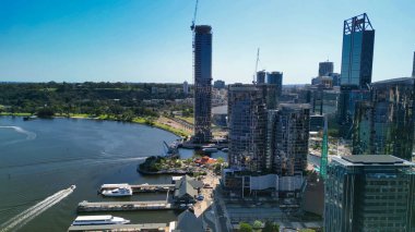 Perth Cityscape ve Swan River 'ın hava manzarası, Avustralya.