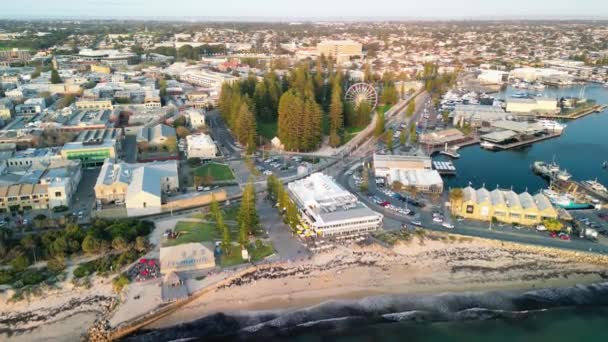 Luftaufnahme Des Hafens Und Der Küste Von Fremantle Einem Sonnigen — Stockvideo
