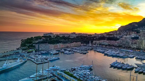 Ben Montecarlo Luchtfoto Van Monaco Skyline Bij Zonsondergang Rechtenvrije Stockfoto's