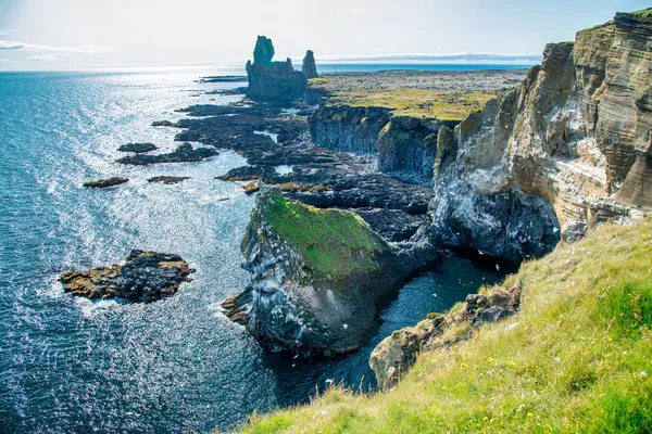 Beautiful Coastline Rock Formations Londrangar Iceland — Stok Foto