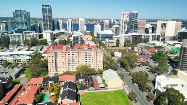 Skyline Perth Från Drönare Synvinkel Downtown Antenn Utsikt Vacker Dag — Stockvideo