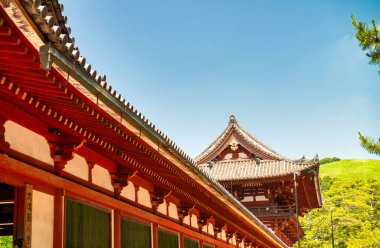 Todai-Ji Tapınağının dış görünüşü, Nara - Japonya.