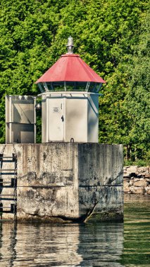 Oslofjord. Oslo fiyortunun güzel yaz renkleri ve bitkileri.