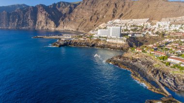 Santiago del Teide, İspanya, Tenerife 'nin batı kıyısında.