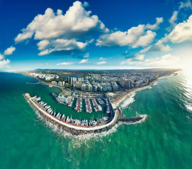 Marbella, Endülüs 'ün havadan görünüşü. Güney İspanya.
