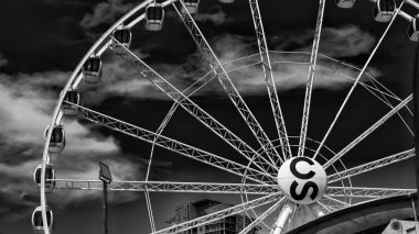 Calgary, Alberta - 10 Temmuz 2024: Stampede Park 'taki lunapark.