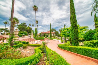 San Simeon, CA - 3 Ağustos 2017: Hearst Şatosu tarihi bir anıttır.