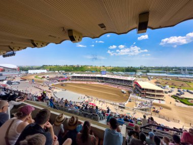 Calgary, Alberta - 10 Temmuz 2024: Calgary Stampede Rodeo Stadyumu.