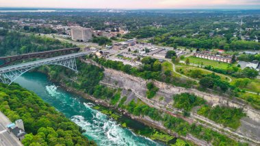 Niagara Şelalesi Vadisi, Ontario 'nun havadan görünüşü.