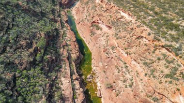 Kalbarri Ulusal Parkı, Batı Avustralya Kanyonu 'ndaki Z Bend' in hava görüntüsü.