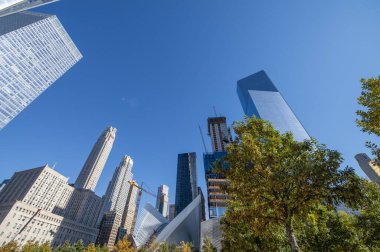 New York City - 23 Ekim 2015: Aşağı Manhattan gökdelenleri.