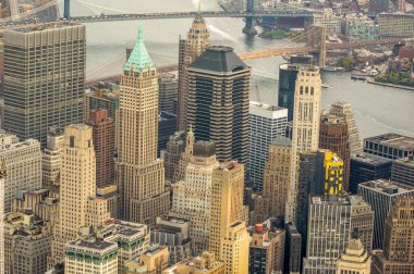 Helikopterden Manhattan 'ın hava görüntüsü New York' un Iconic Skyline 'ını yakalıyor.