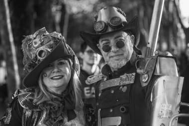 Lucca, İtalya - 1 Kasım 2024: Lucca Comics and Games, Cosplayer ve hayranlarının en sevdikleri kahramanları, kötü karakterleri ve anime karakterlerini kutladıkları yıllık pop kültür festivali..