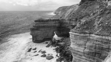 Doğal Köprü 'nün nefes kesici kuş bakışı görüntüsü, Kalbarri Ulusal Parkı' nın jeolojik harikası..