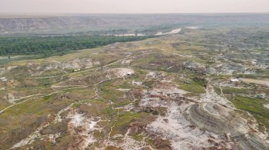 Kanada Alberta 'daki Dinozorlar İl Parkı' nın havadan görünüşü.