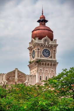 İkonik Sultan Abdul Samad Malezya 'da Fas tarzı mimari ile dış yapı.