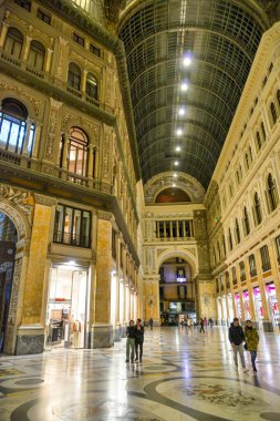 Napoli, İtalya - 14 Kasım 2024: Galleria Vittorio Emanuele II.