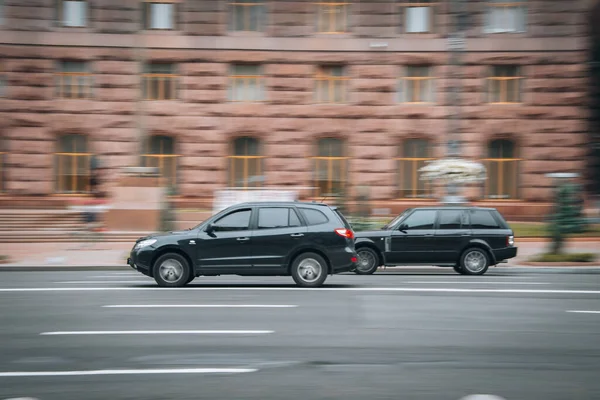 Ukraine Kyiv August 2021 Black Hyundai Santa Car Moving Street — Stock Photo, Image